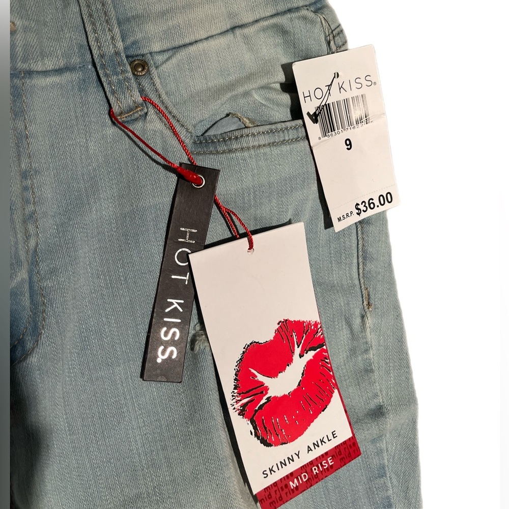 BRAND NEW Hot Kiss Mid Rise Skinny Ankle Jeans size 9 - Picture 3 of 3